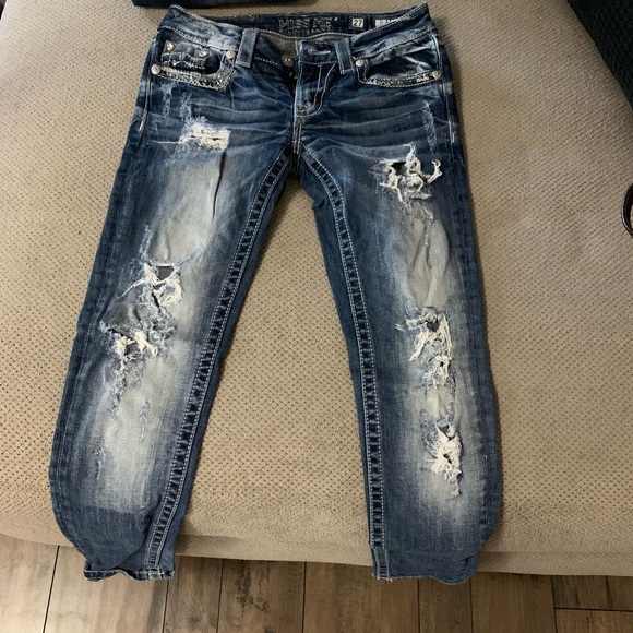 SOLD - Picture 2 of 4